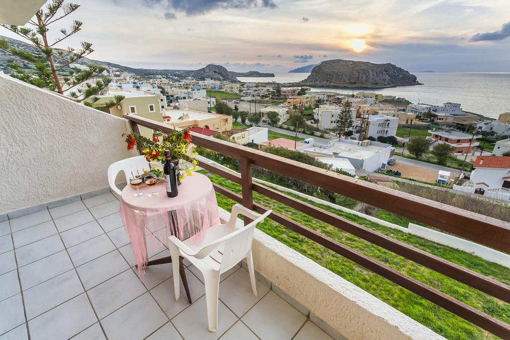 Yiannis Ηotel Foiníkion Eksteriør billede