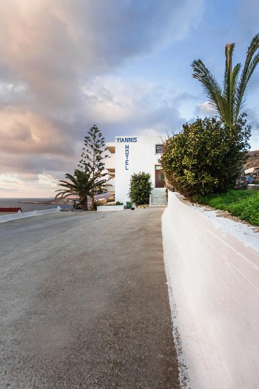 Yiannis Ηotel Foiníkion Eksteriør billede